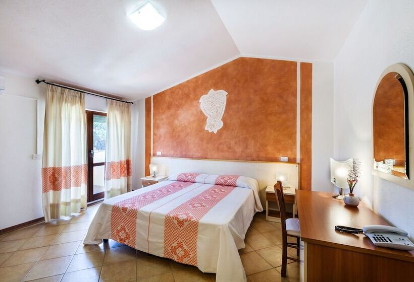 غرفة كلاسكية مع شرفة, Petri Marini Hotel & Resort