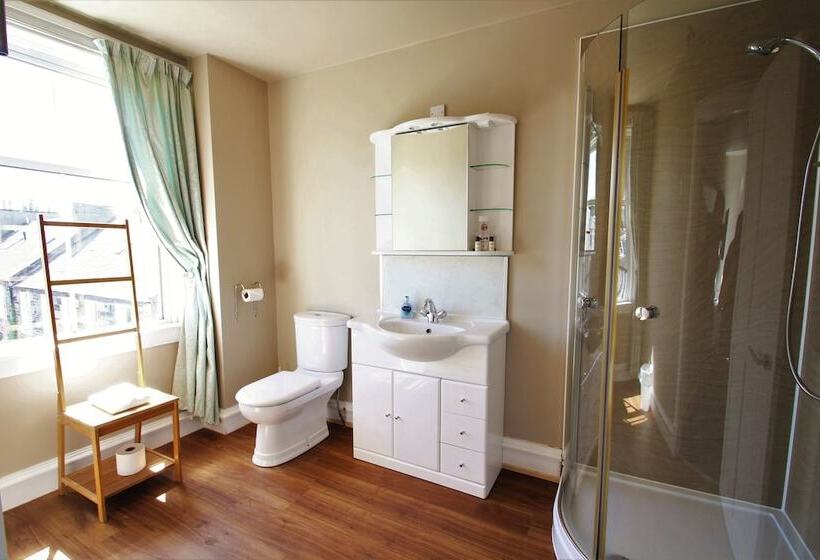 חדר סטנדרט, The Sandaig