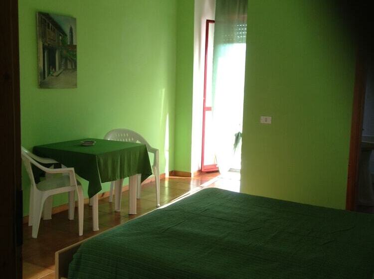 Номер Стандарт, Silica Residence