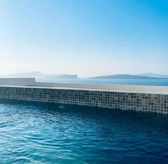 اتاق استاندارد سه تخته با چشم‌انداز, Kokkinos Villas