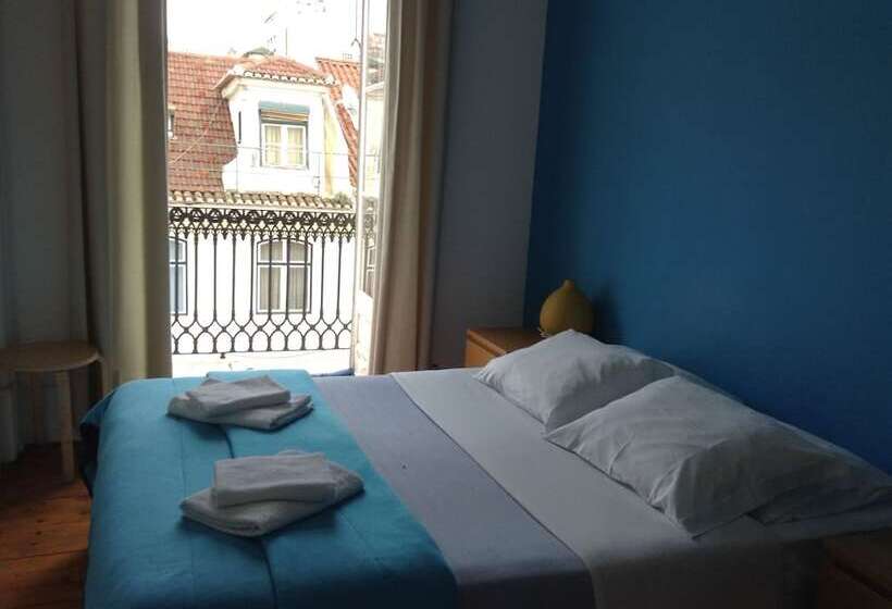 اتاق استاندارد با سرویس بهداشتی مشترک, Lisbon Riverview Hostel