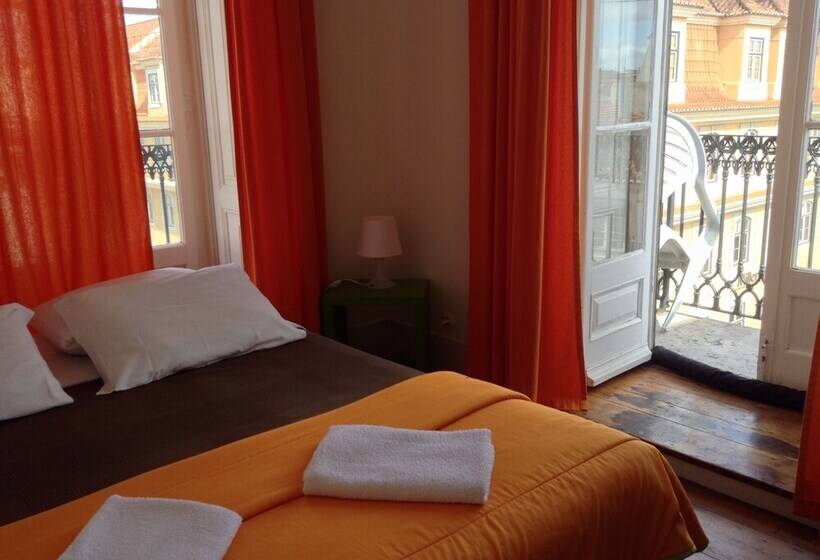 اتاق استاندارد با سرویس بهداشتی مشترک, Lisbon Riverview Hostel