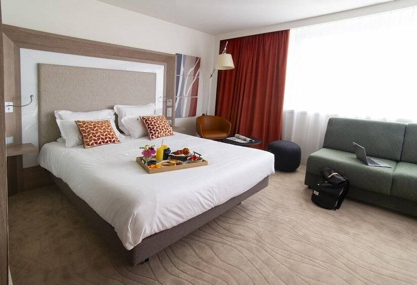 Quarto Executivo, Novotel Lyon Centre Confluence Bord De Saone