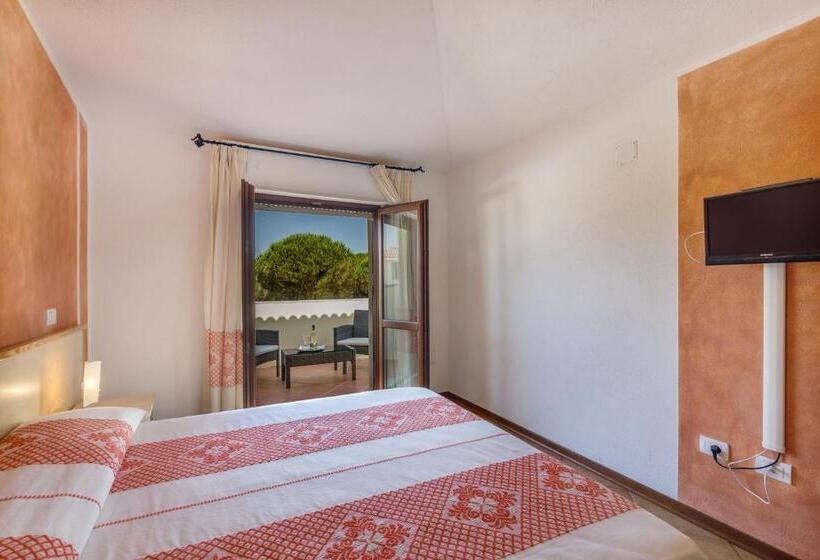 Классический номер с террасой, Petri Marini Hotel & Resort