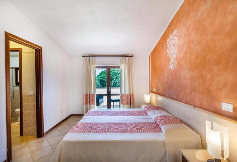 غرفة كلاسكية مع شرفة, Petri Marini Hotel & Resort