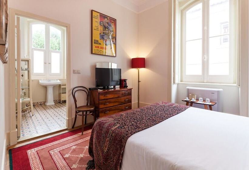 Quarto standard, Independente Príncipe Real