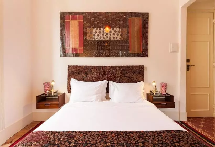 Quarto standard, Independente Príncipe Real