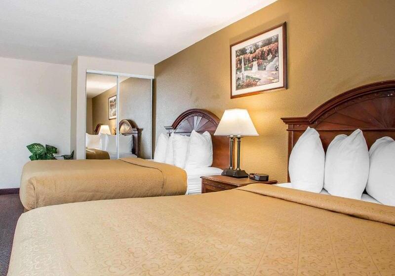 اتاق سوپریور, Independente Príncipe Real