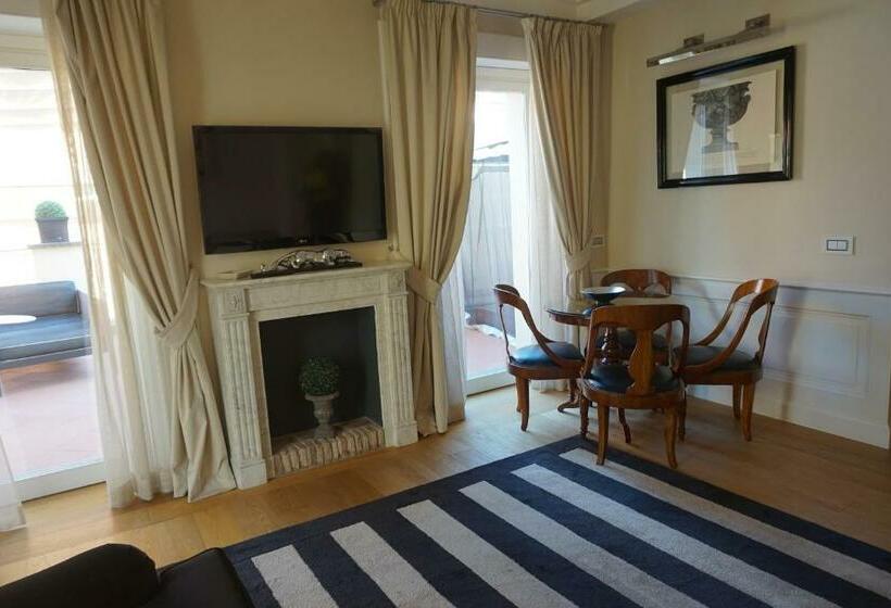 سوییت, Trevi Palace Luxury Inn