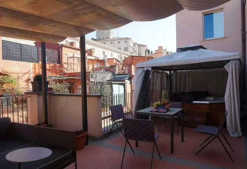 سوییت, Trevi Palace Luxury Inn