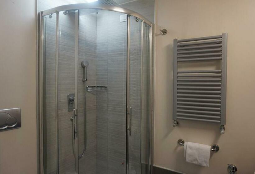 اتاق کلاسیک, Trevi Palace Luxury Inn