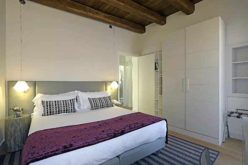 اتاق کلاسیک, Trevi Palace Luxury Inn