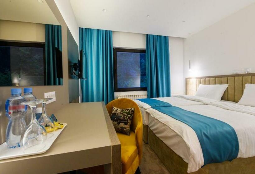 اتاق استاندارد با بالکن, Euro Hotel Gradche