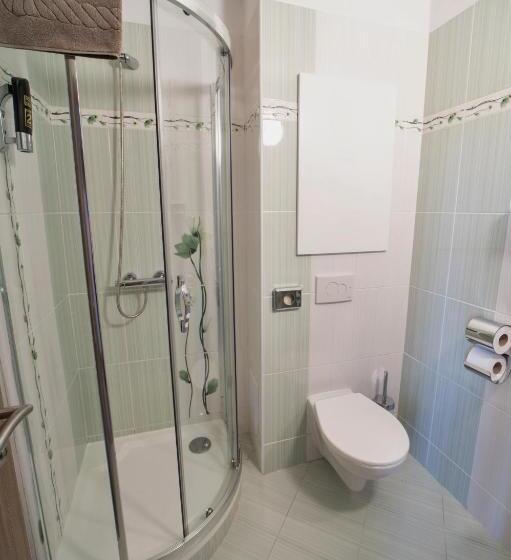 חדר סטנדרט נוף לגינה, Formule