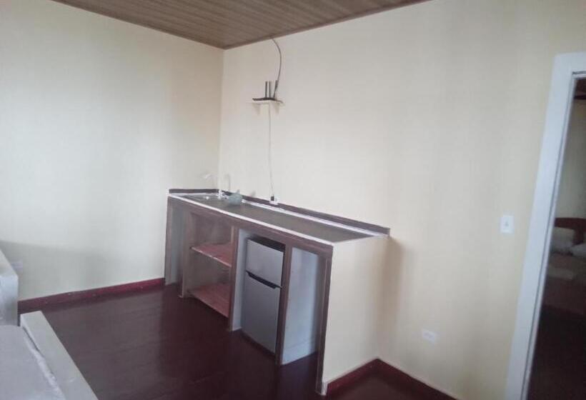 سوییت, Buccaneer Resort