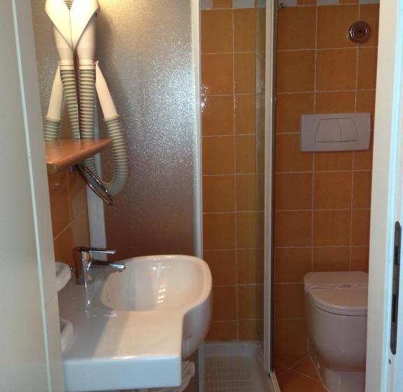 חדר יחיד נוף לגינה, Melograno