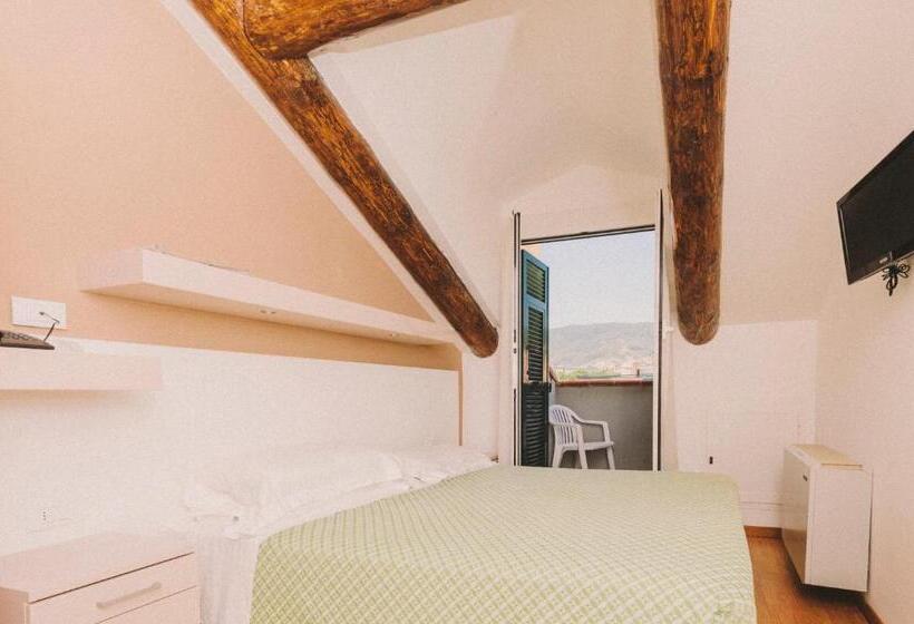 חדר סטנדרט עם מרפסת, Melograno