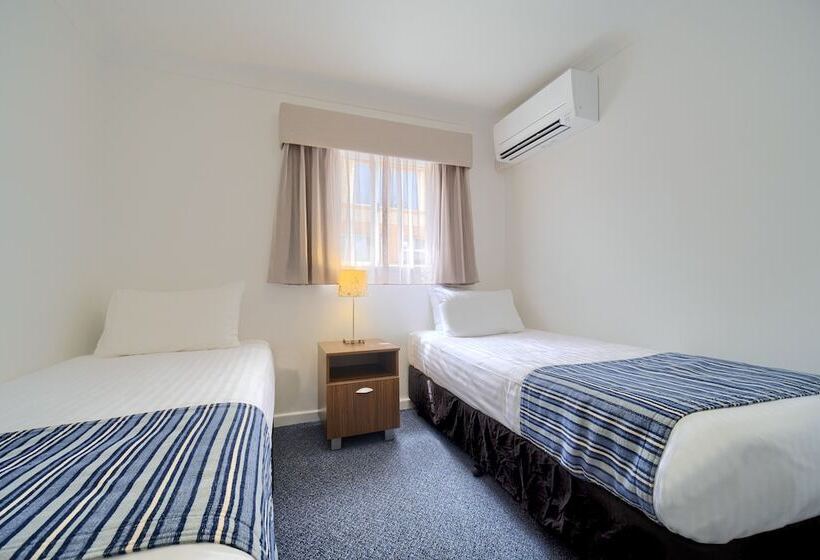 Апартаменты 2 Спальни, Albany Motel & Apartments