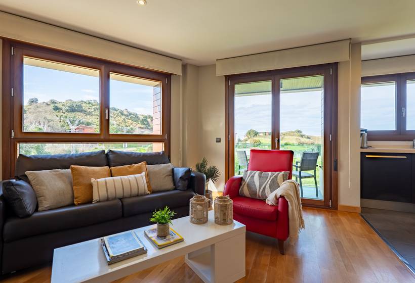 شقة غرفة واحدة, Apartamentos Albatros