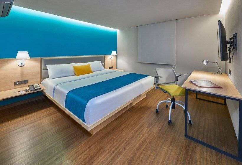 سوییت, City Express By Marriott Suites Toluca