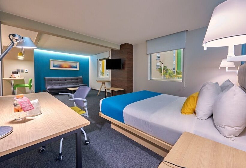 سوییت, City Express By Marriott Suites Toluca