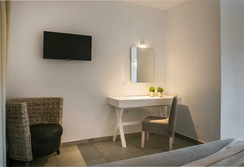 اتاق استاندارد با بالکن, Blue Horizon