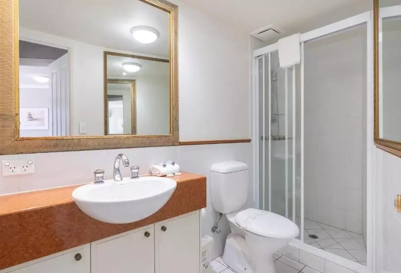 آپارتمان 1 خوابه با چشم‌انداز باغ, Ultiqa Burleigh Mediterranean Resort