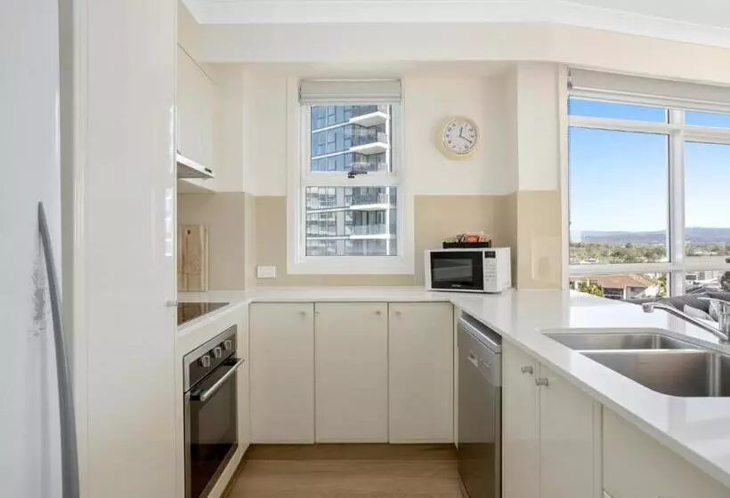 آپارتمان 1 خوابه با چشم‌انداز باغ, Ultiqa Burleigh Mediterranean Resort
