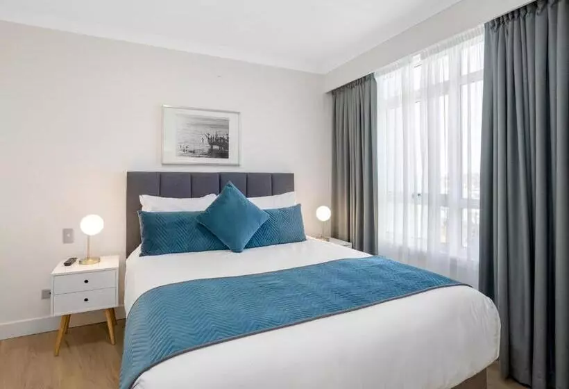 آپارتمان 1 خوابه با چشم‌انداز باغ, Ultiqa Burleigh Mediterranean Resort