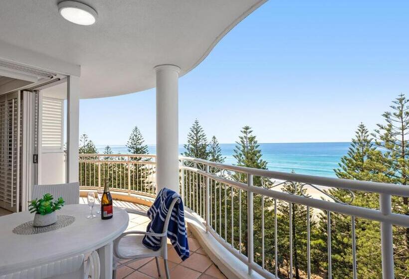 Апартаменты 2 Спальни Вид на Море, Ultiqa Burleigh Mediterranean Resort