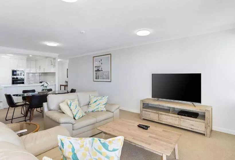 آپارتمان 2 خوابه با چشم‌انداز دریا, Ultiqa Burleigh Mediterranean Resort