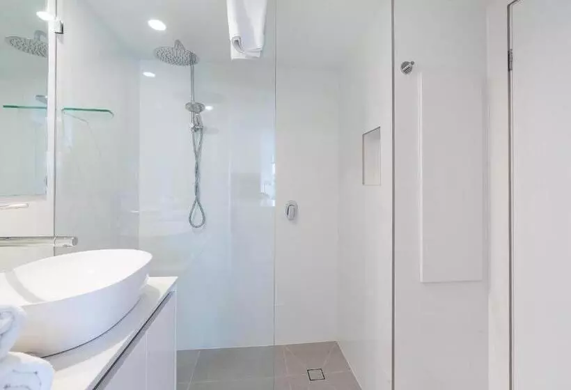 آپارتمان سوپریور 1 خوابه با چشم‌انداز دریا, Ultiqa Burleigh Mediterranean Resort