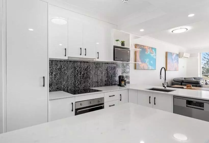 آپارتمان سوپریور 1 خوابه با چشم‌انداز دریا, Ultiqa Burleigh Mediterranean Resort