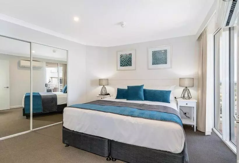آپارتمان سوپریور 1 خوابه با چشم‌انداز دریا, Ultiqa Burleigh Mediterranean Resort