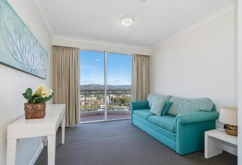 Апартаменты 2 Спальни Вид на Море, Ultiqa Burleigh Mediterranean Resort