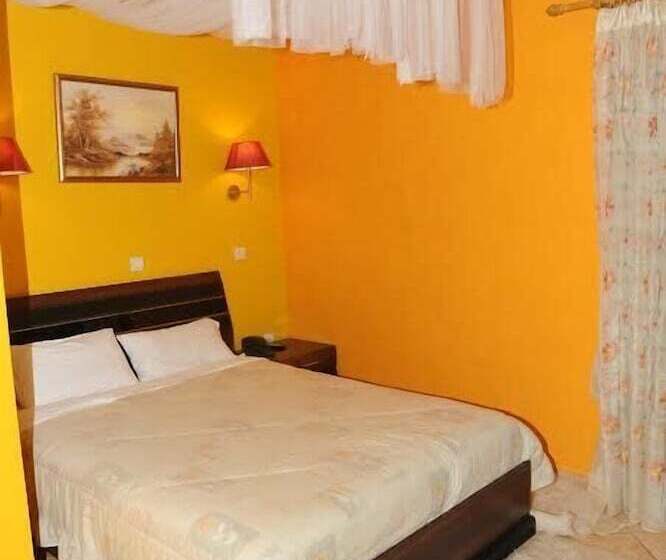 스탠다드 룸, Hani Zemenou