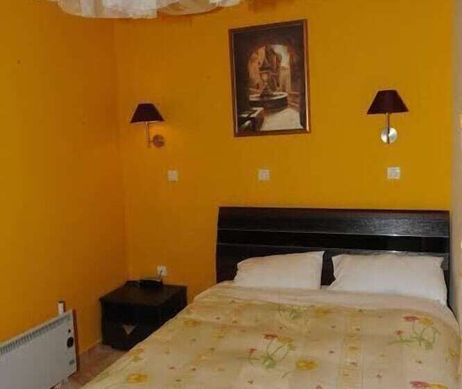 스탠다드 룸, Hani Zemenou