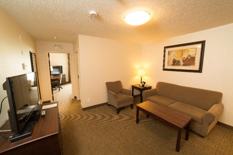 جناح سرير كينج, Holiday Inn Express & Suites Whitecourt, An Ihg