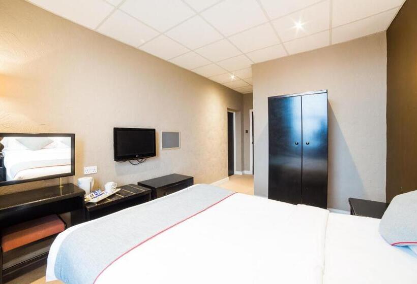 标准间, Hotel Majestic