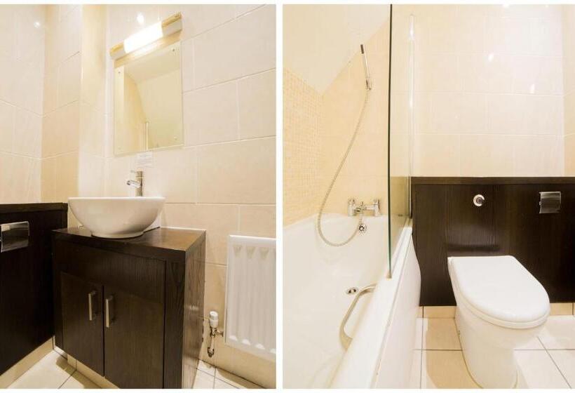 标准间, Hotel Majestic