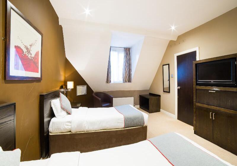 标准间, Hotel Majestic