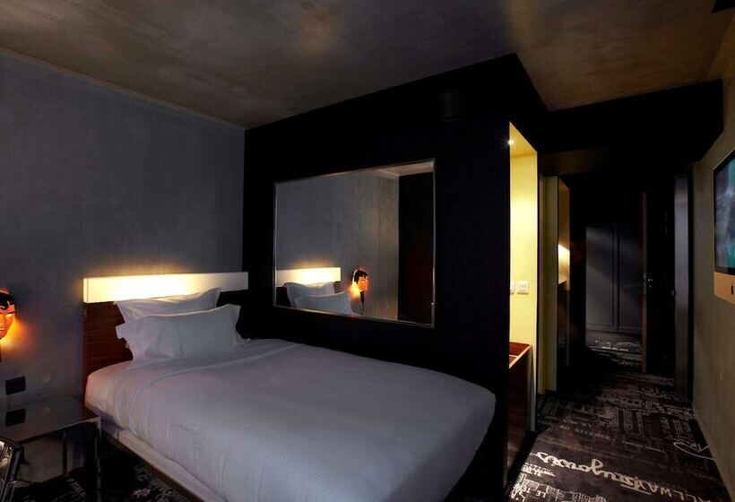 اتاق عادی, Mama Shelter Paris East