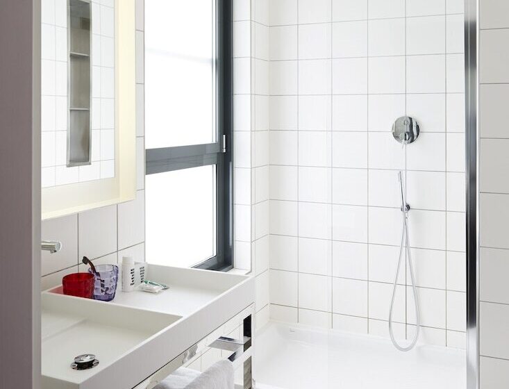 اتاق خانوادگی, Mama Shelter Paris East