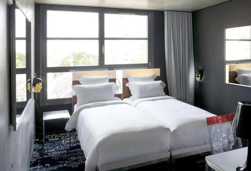 اتاق استاندارد, Mama Shelter Paris East