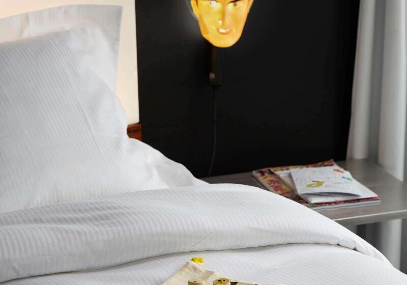 اتاق خانوادگی, Mama Shelter Paris East