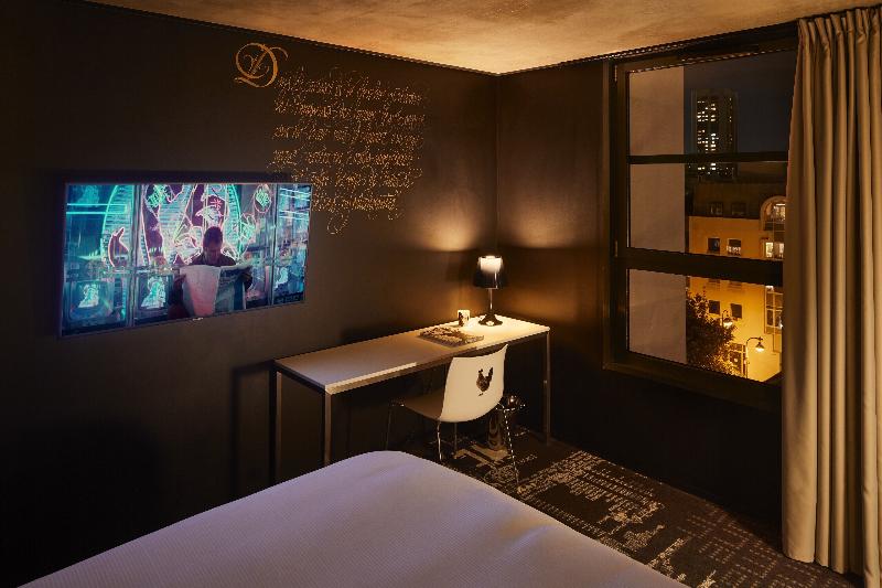 اتاق خانوادگی, Mama Shelter Paris East