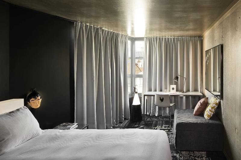 اتاق خانوادگی, Mama Shelter Paris East