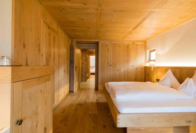 家族用アパートメント, Montafoner Hof