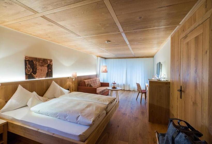 Семейные Апартаменты, Montafoner Hof