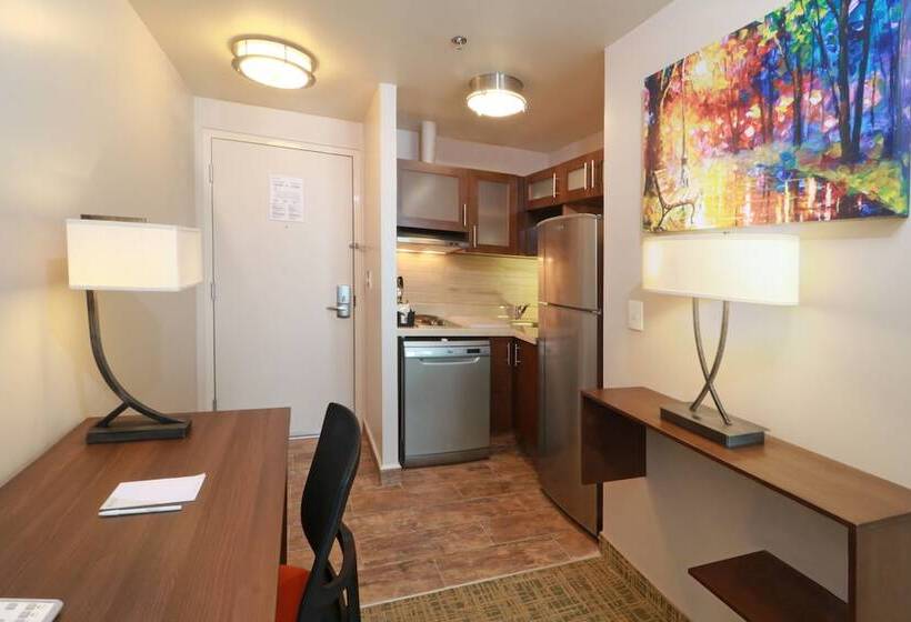 Люкс 2 Спальни, Staybridge Suites Queretaro, An Ihg